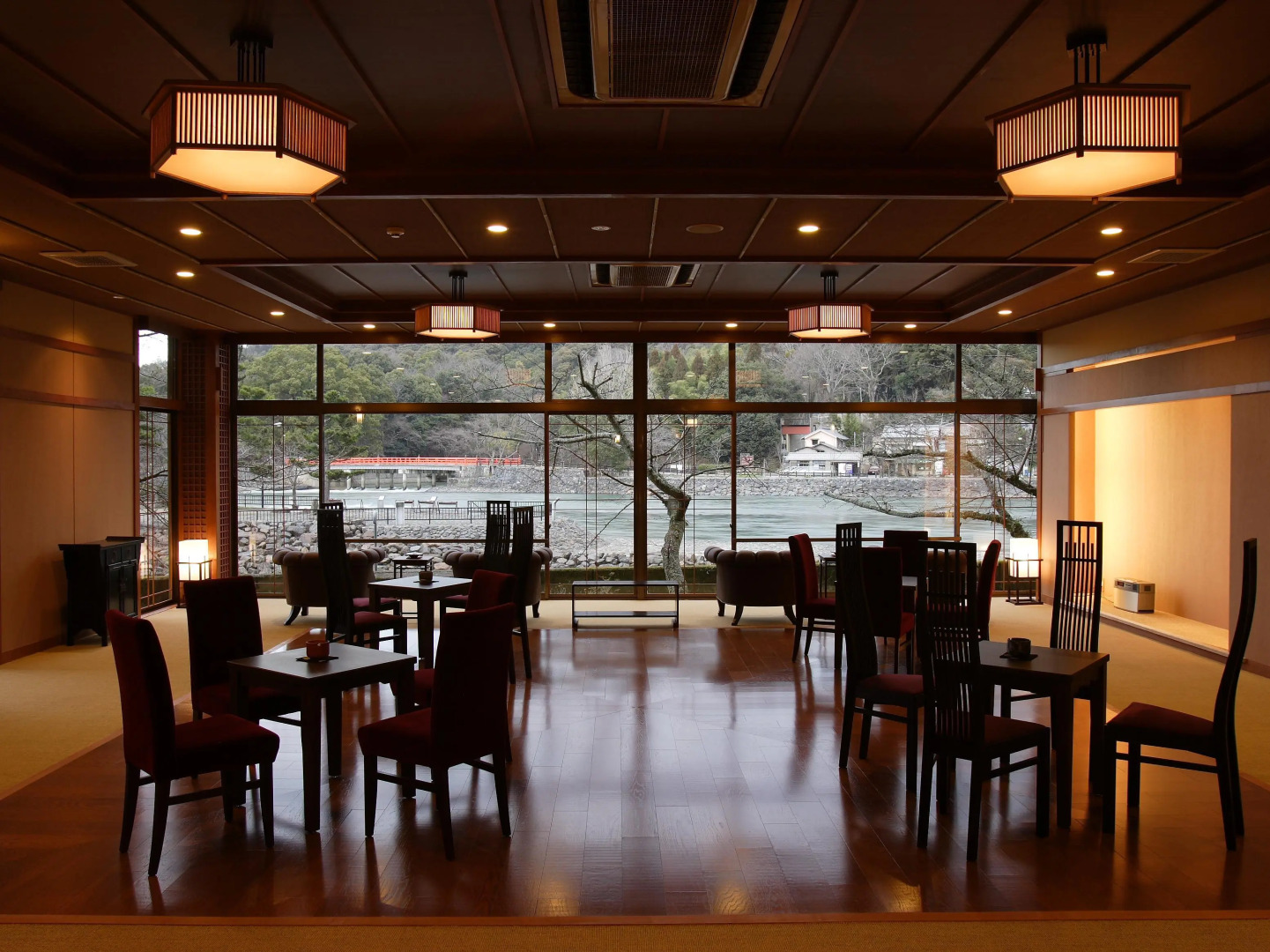 Kyoto Uji Hanayashiki Ukifune-en