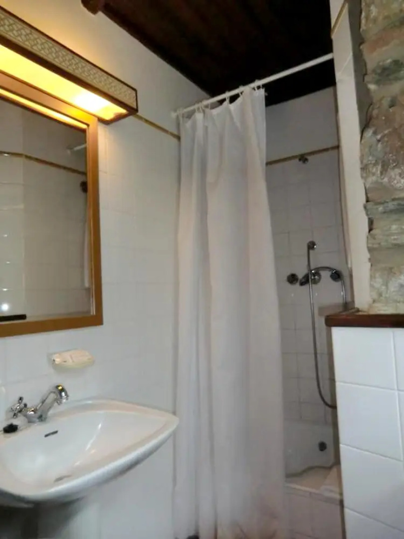 House With 2 Bedrooms in Torre de Moncorvo, With Wonderful Mountain Vi