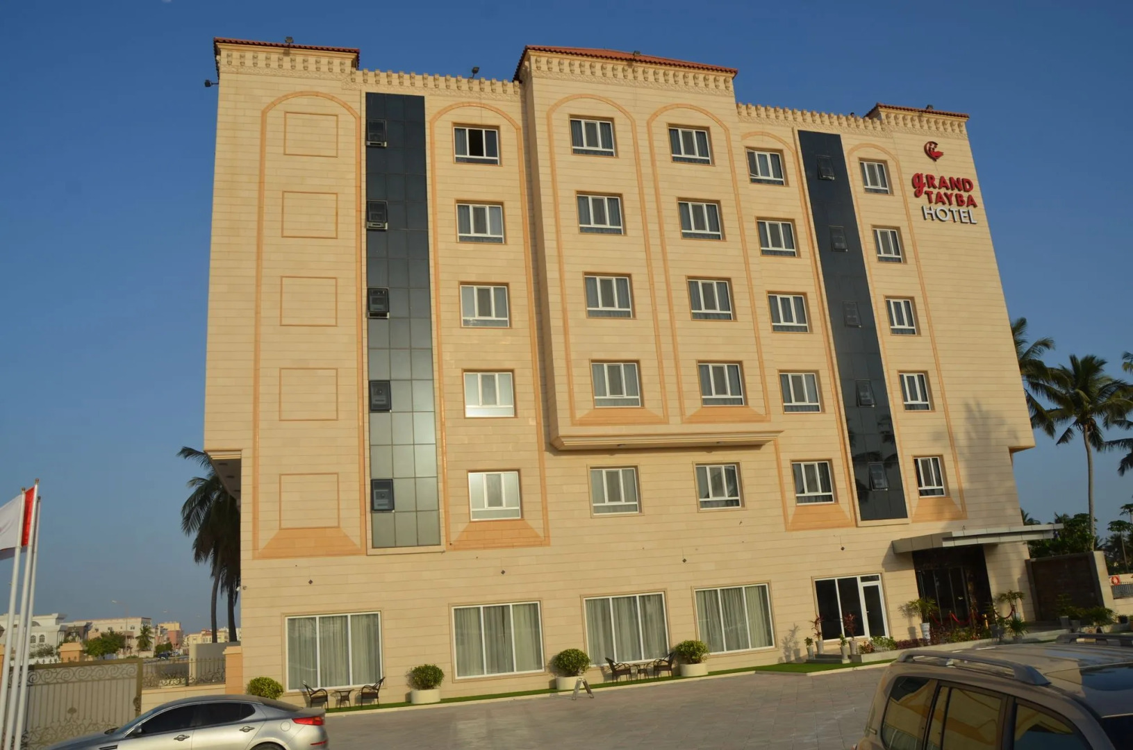 Grand Tayba Hotel