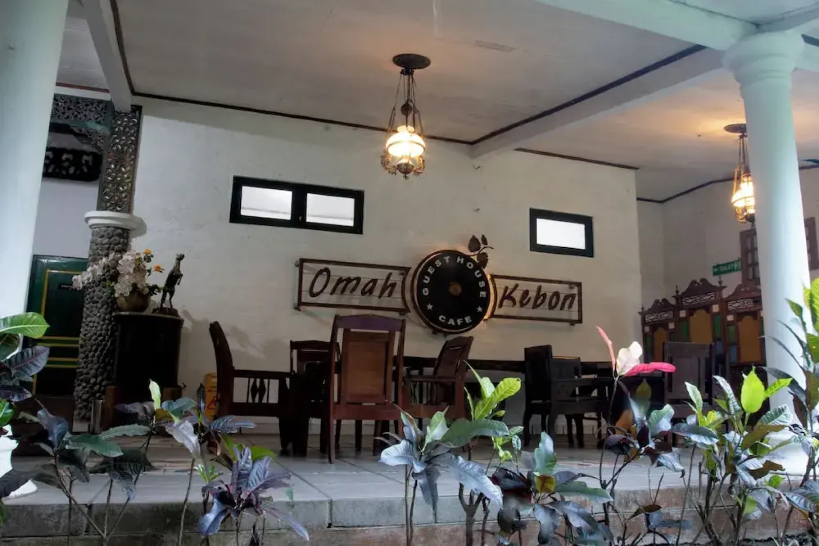 Omah Kebon Guest House