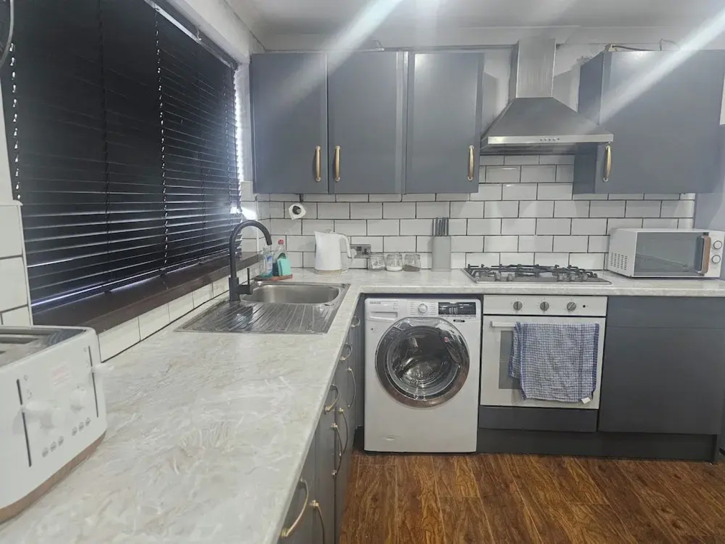 Cozy Retreat in Bridgend With 3 Bedrooms