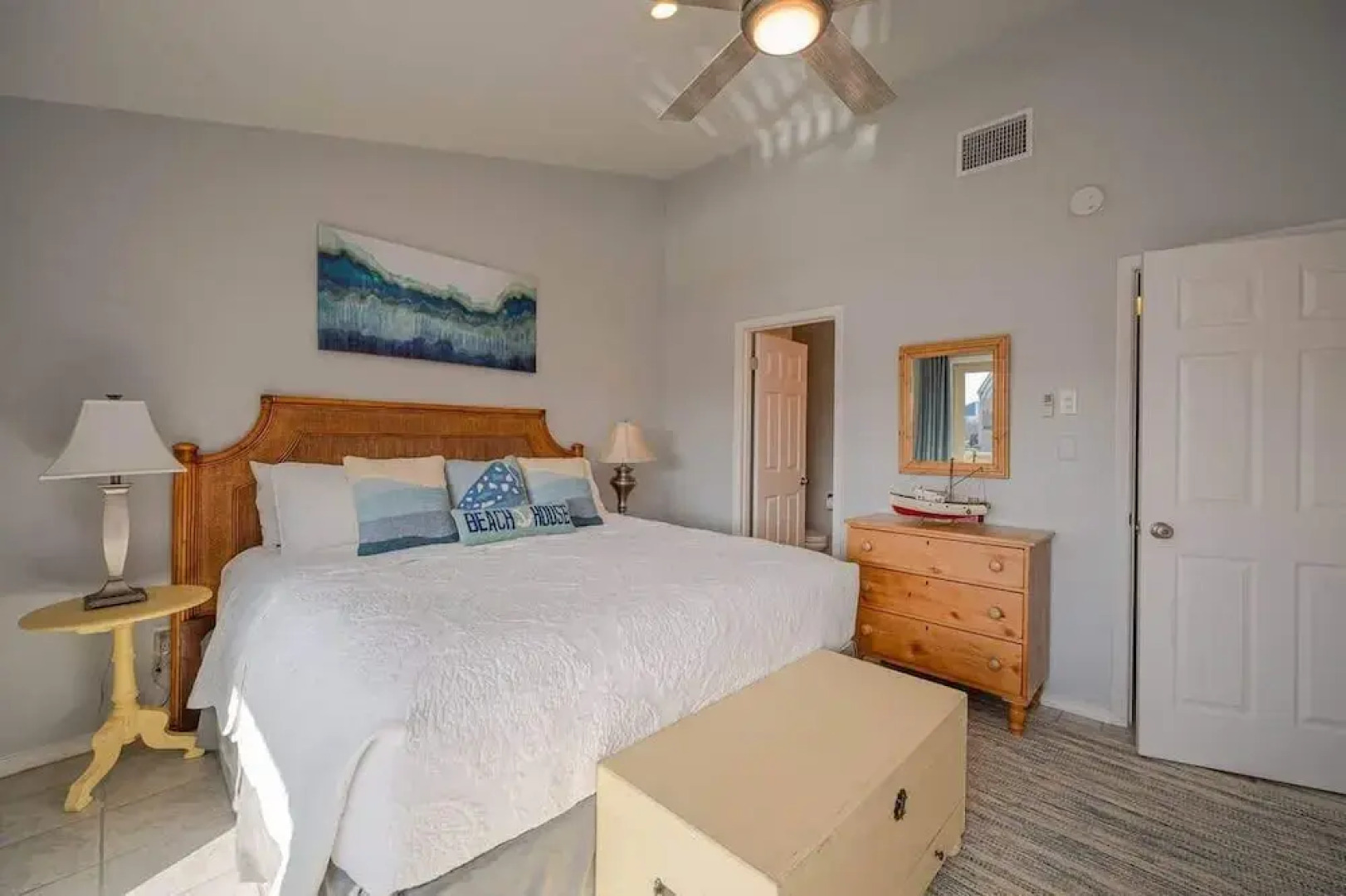 Seaside Cottage With Water Views!