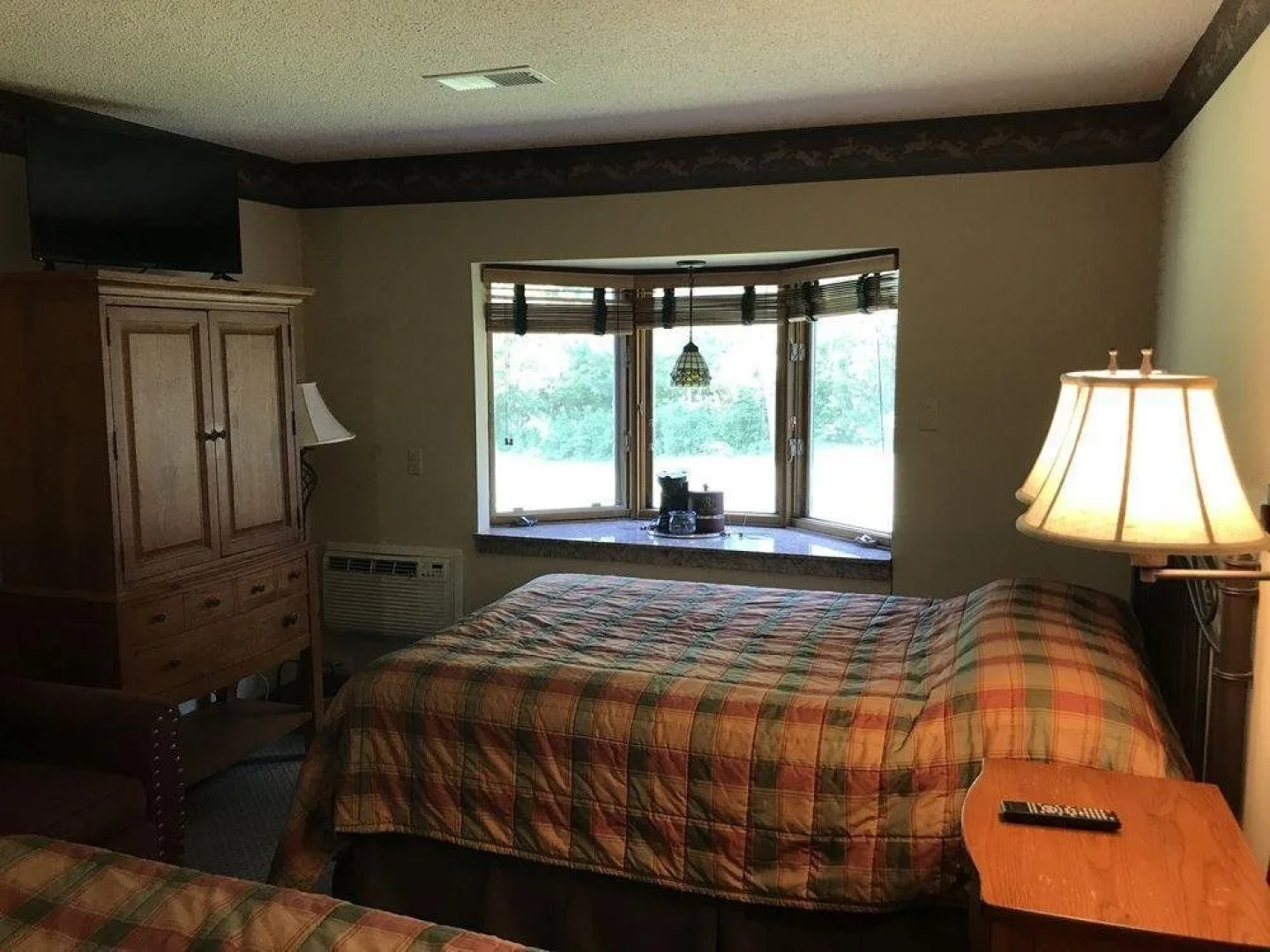 Riverwood Inn & Conference Center