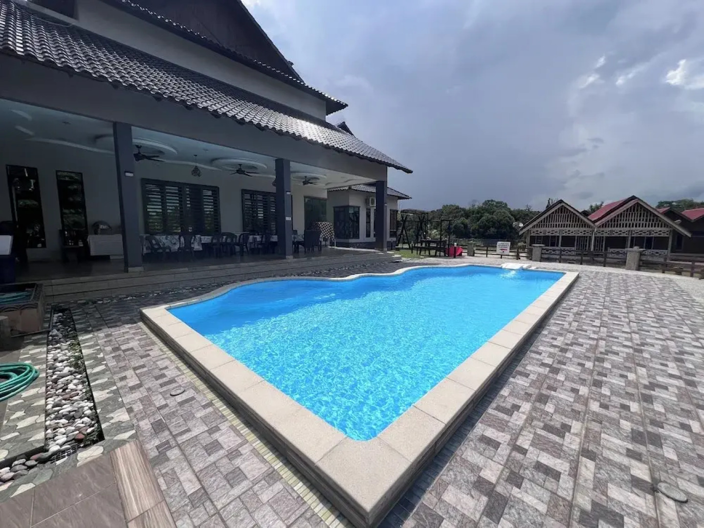 Nurbayu Chalet, Kemaman