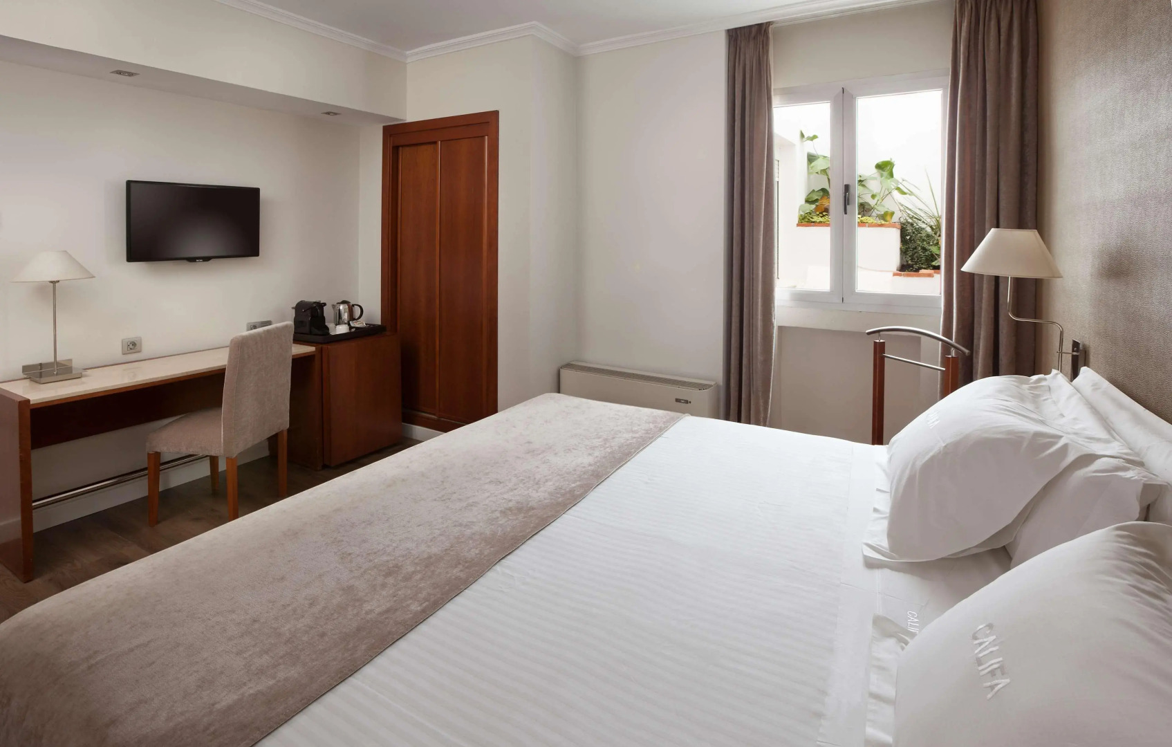 NH Córdoba Califa Hotel