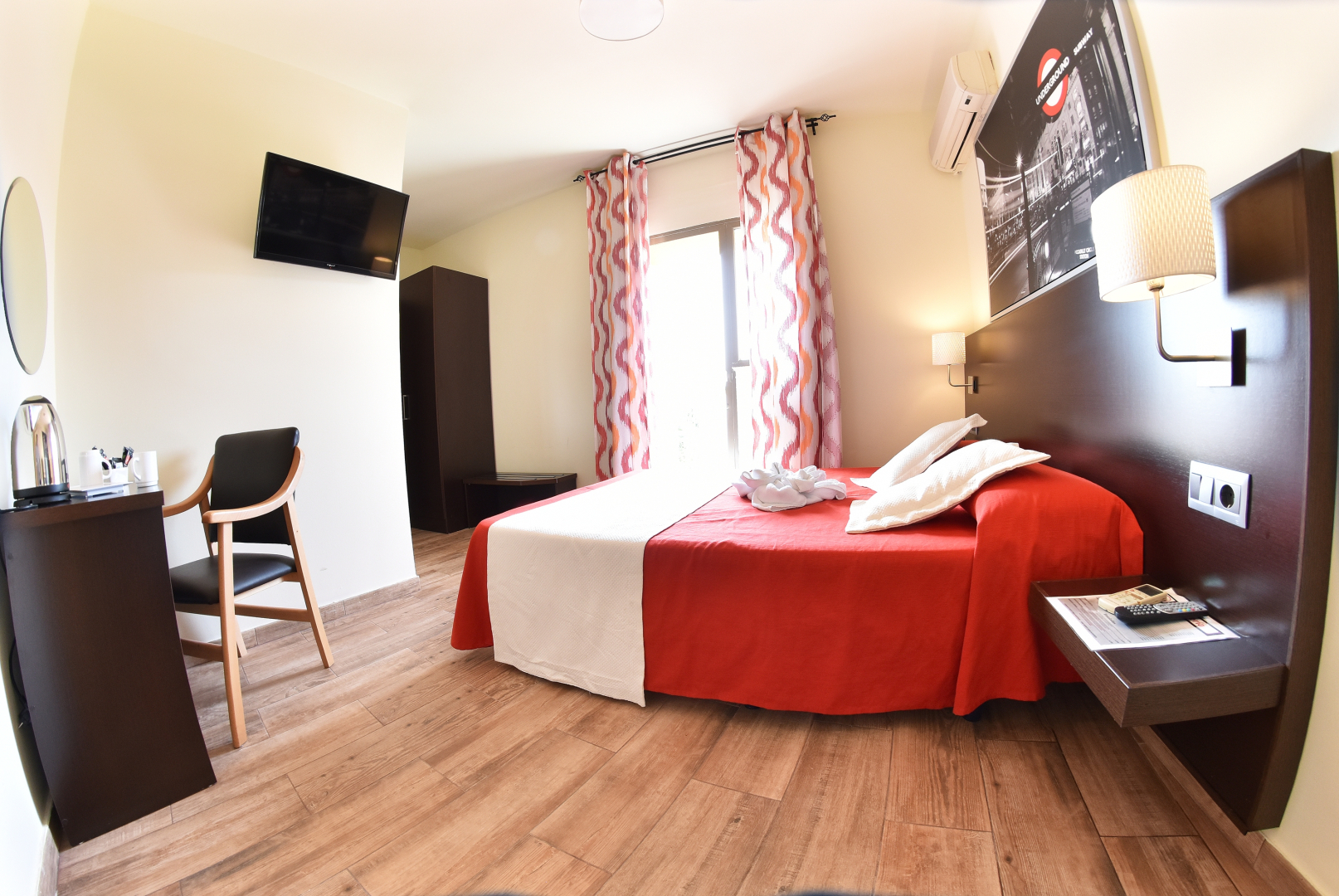 Hotel Zen Airport with Free shuttle