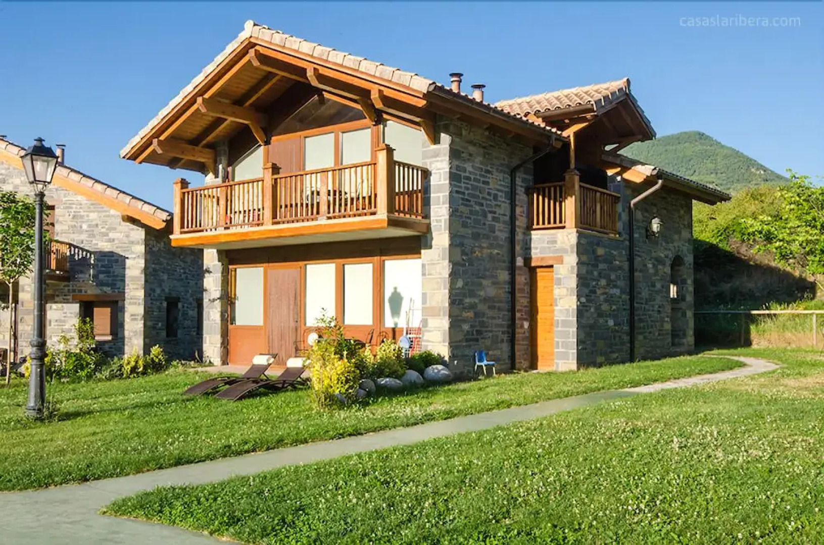 Casas La Ribera I. Ordesa