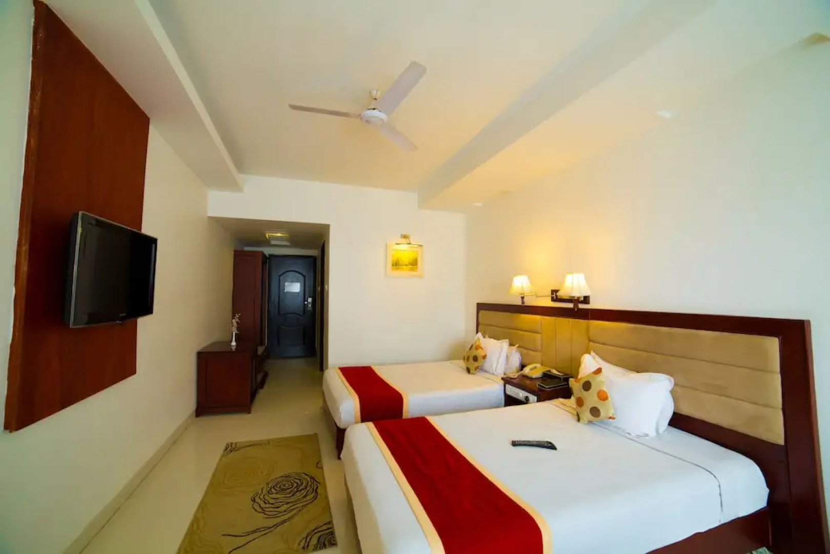 RR INN- Tirunelveli
