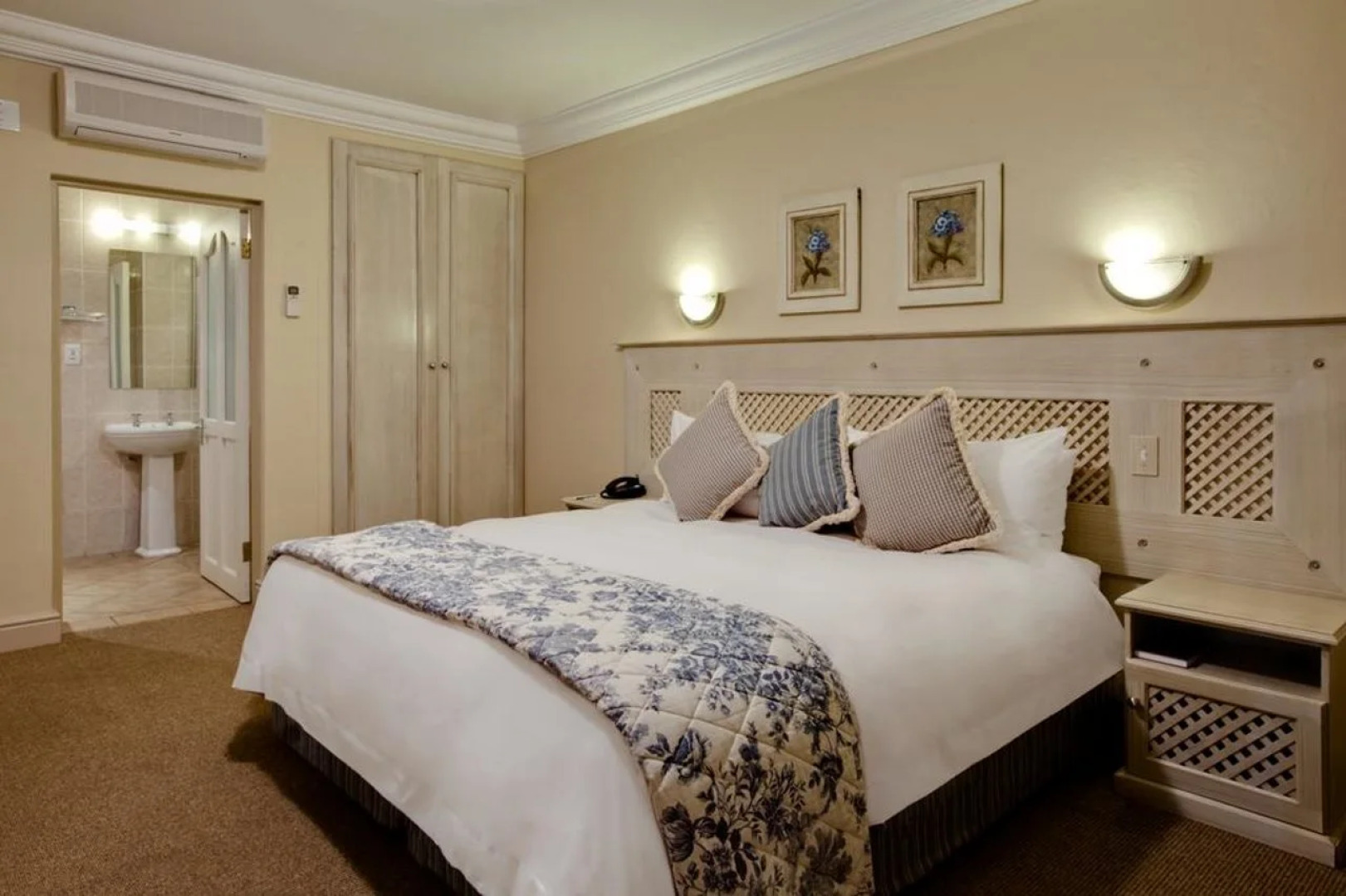 Protea Hotel by Marriott Franschhoek