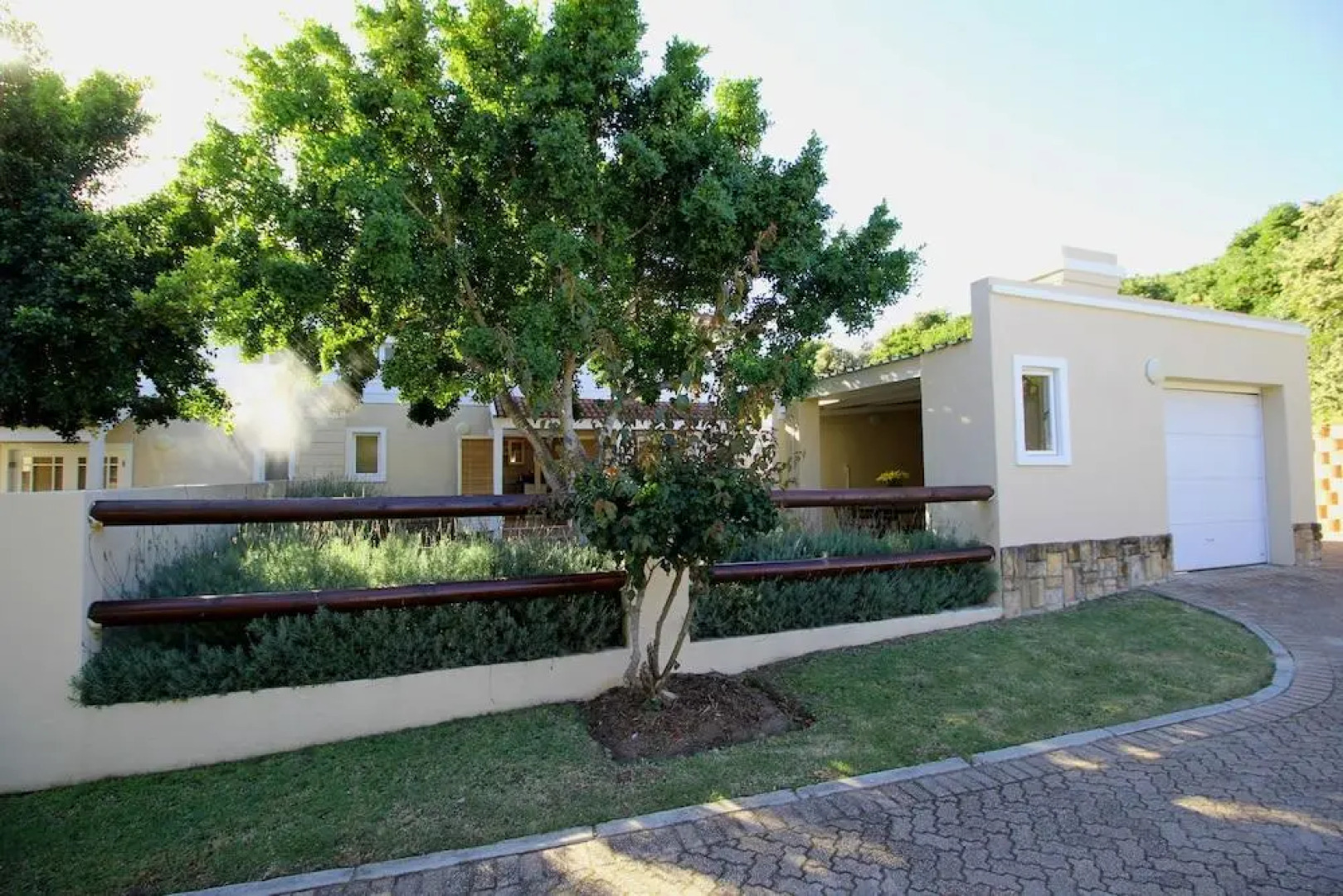 The Dunes (Plett Just Property)