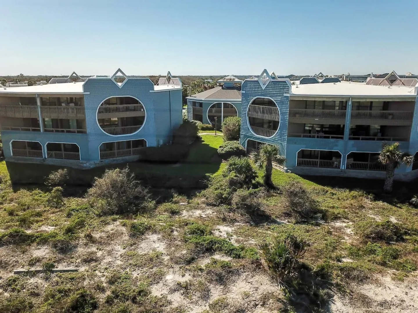 Hibiscus Resort B 2 Bedroom Condo by MCM