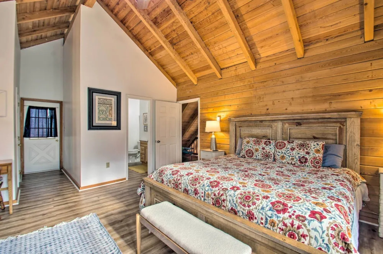 Wintergreen Home w/ Deck - Near Skiing & Hiking!