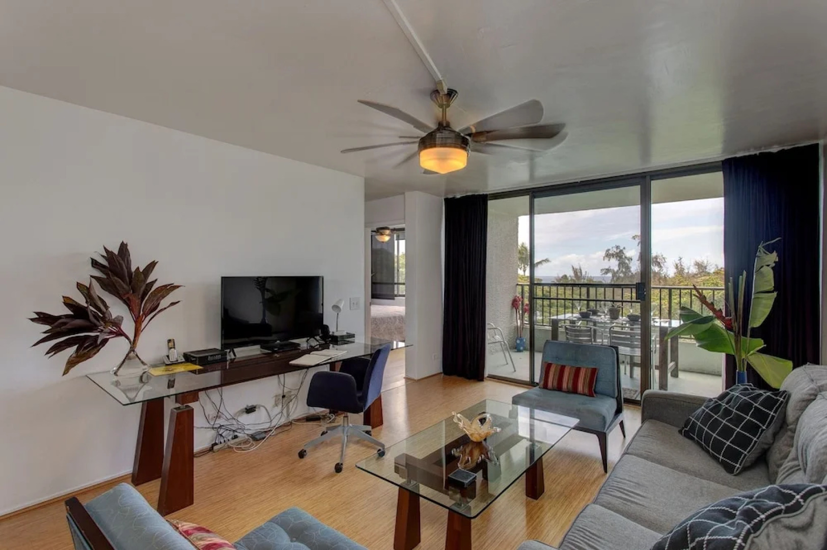 Mauna Loa Shores #405 1 Bedroom Condo By Redawning