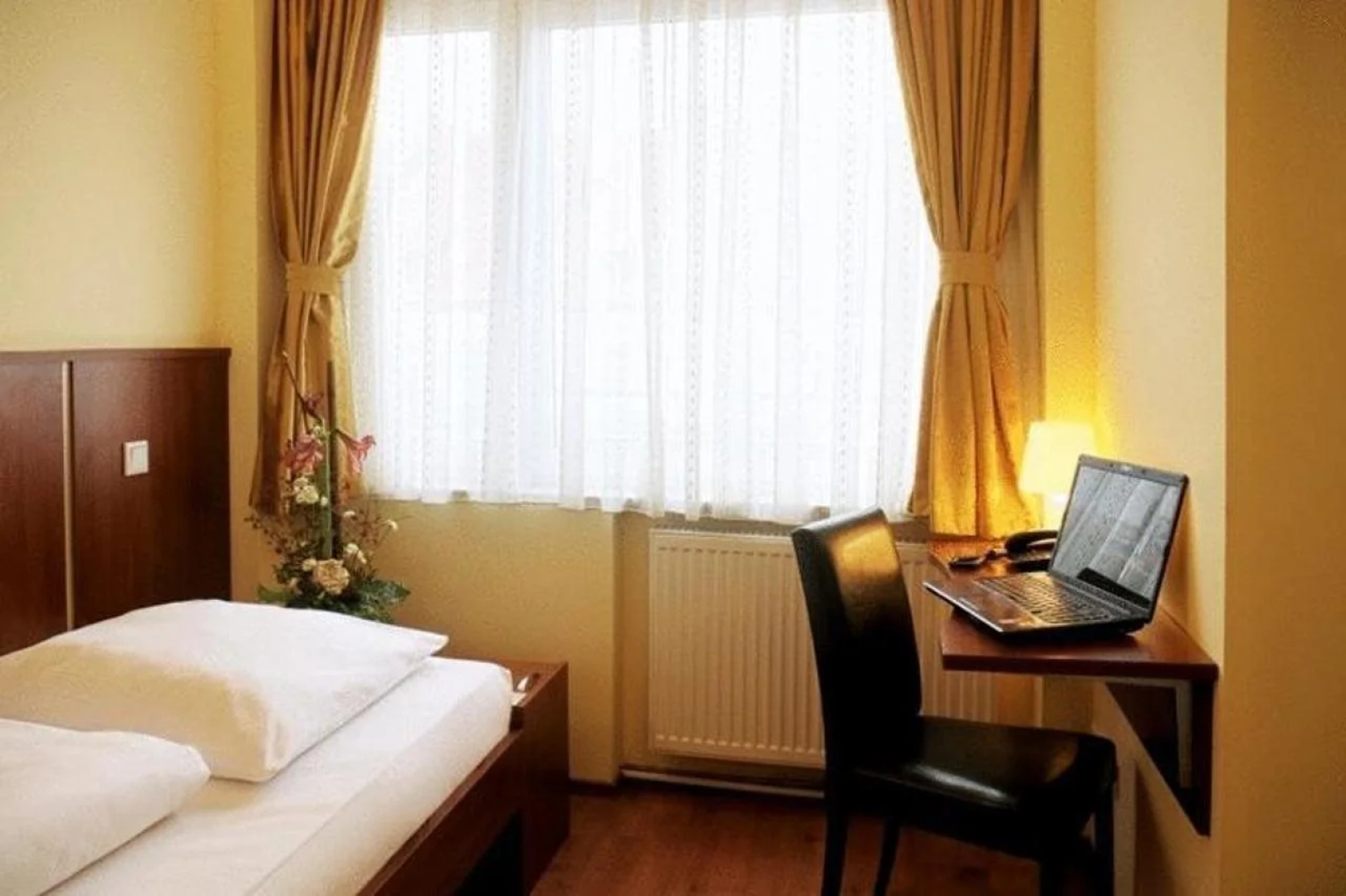 Atlas City Hotel