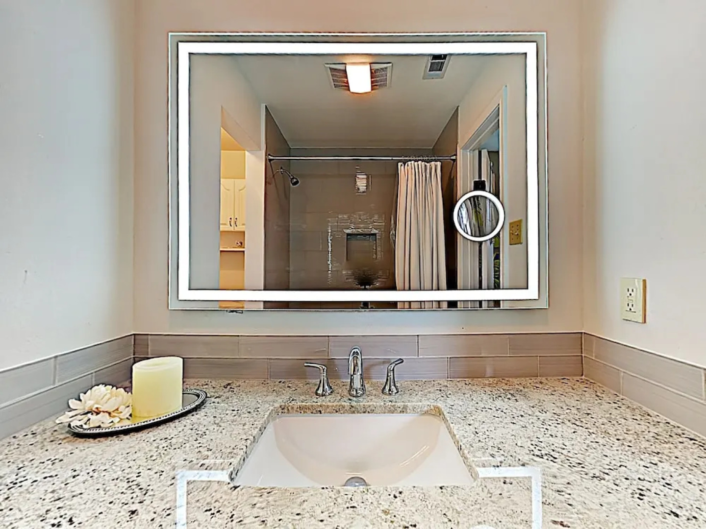 9200 Austin - 3 Br Home