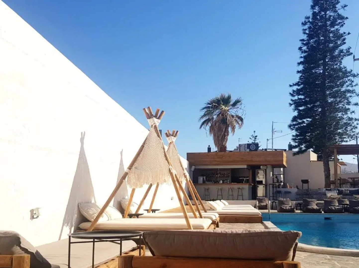 Mira Living Concept Suites Adults Only