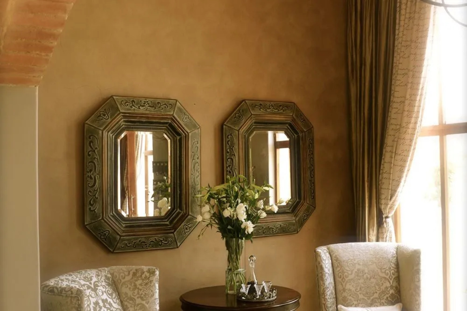 Elegant Manor Guest House