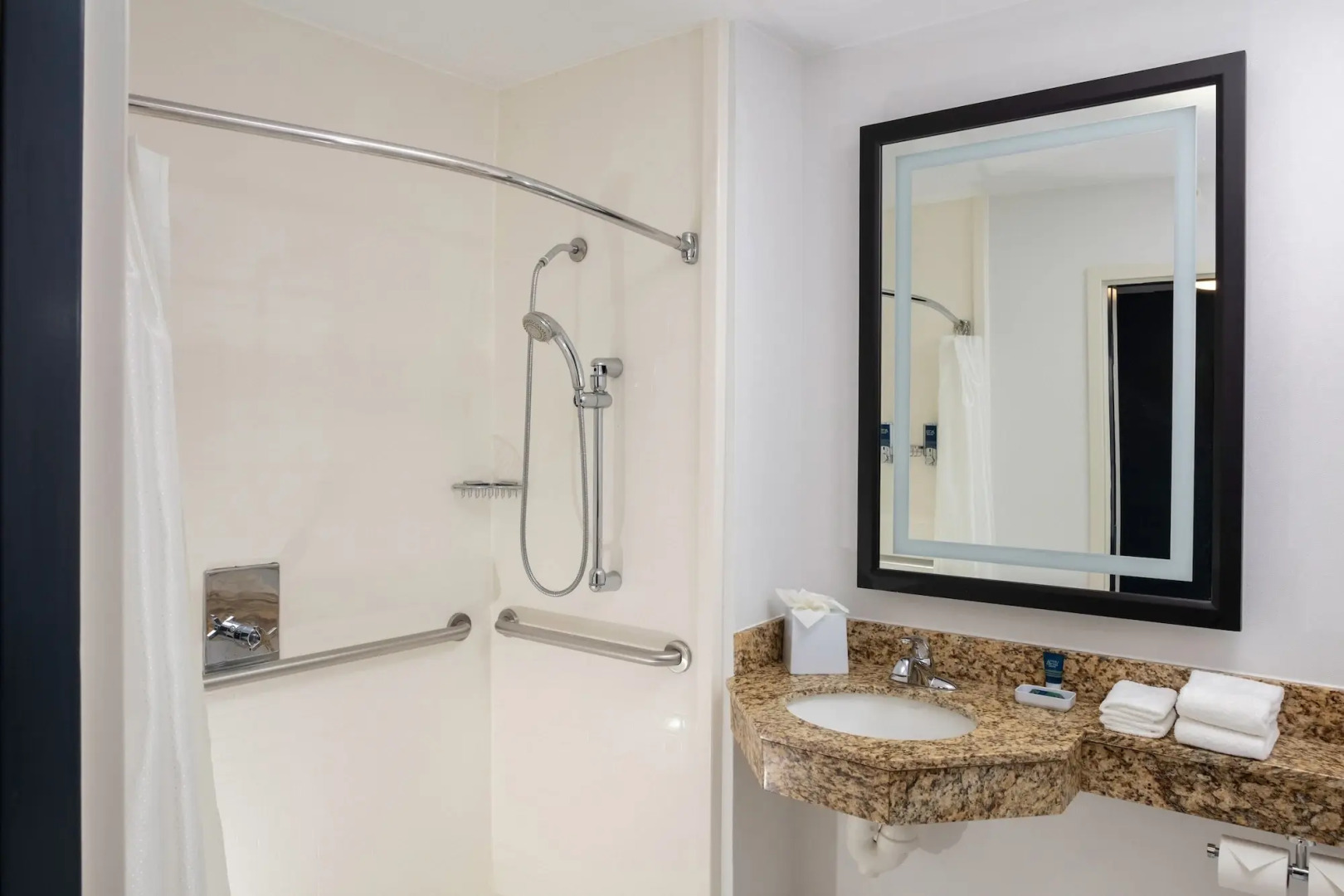 Four Points by Sheraton Memphis East