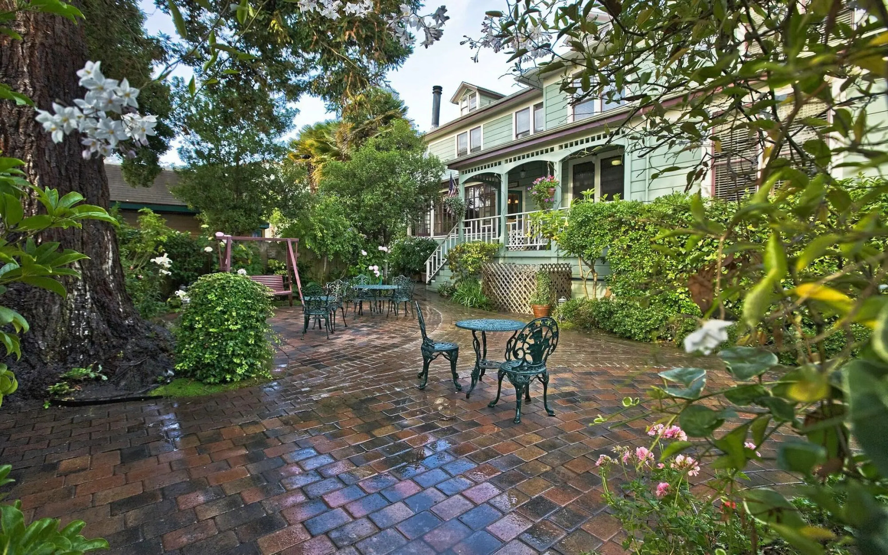 Centrella Hotel, A Kirkwood Collection Hotel