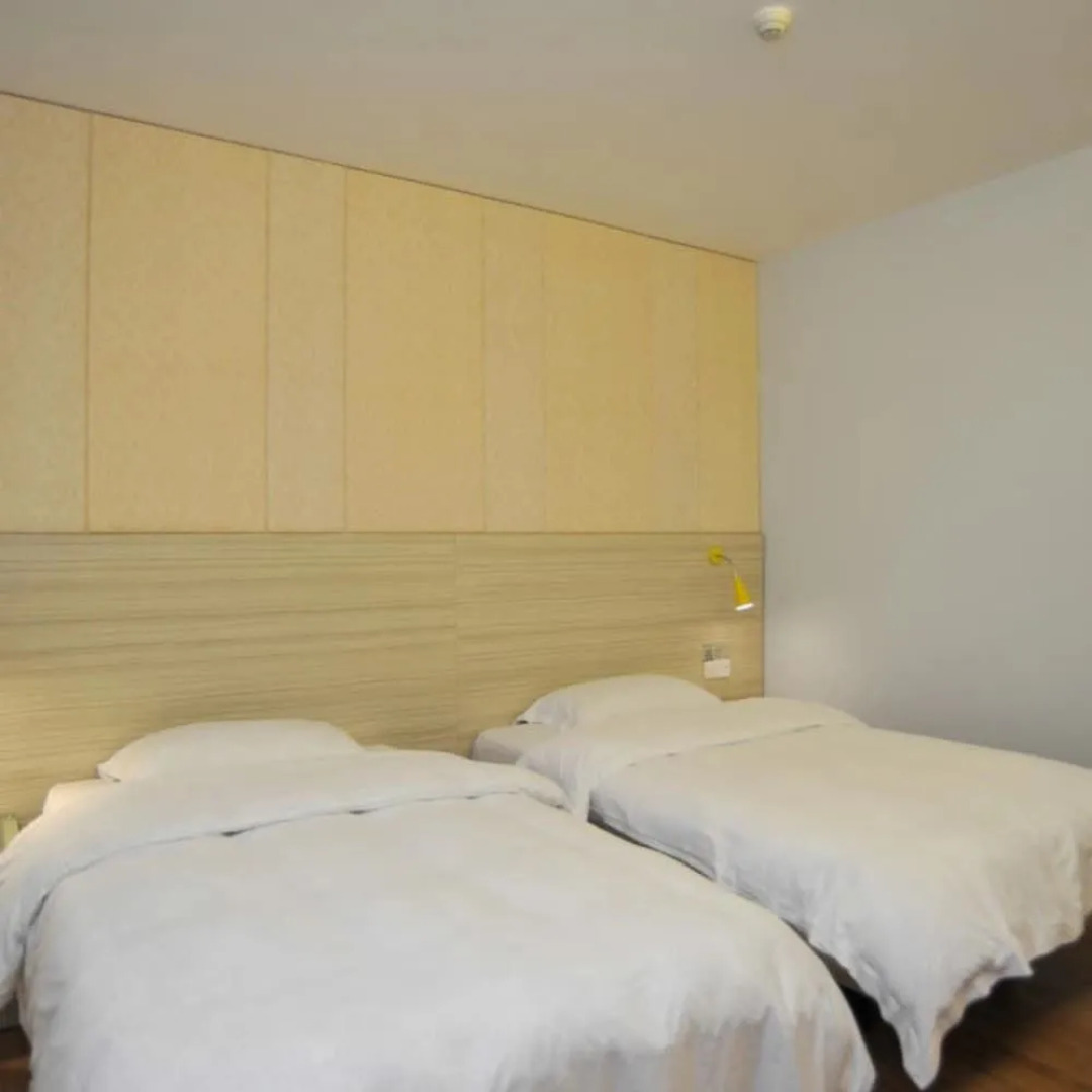 Wenxing Hotel Chain Dongguan Qifeng