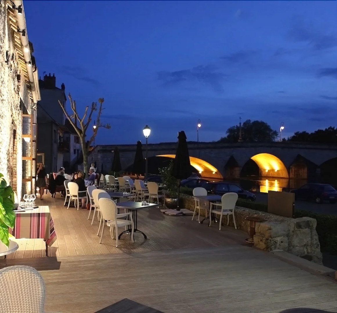 La Lucarne Aux Chouettes