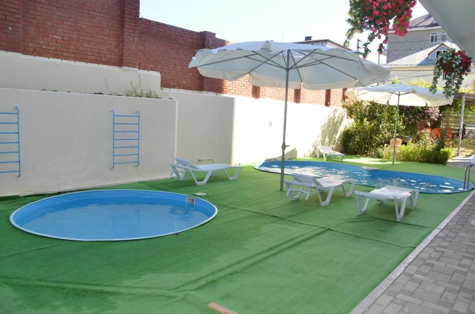 Отель Фаворит