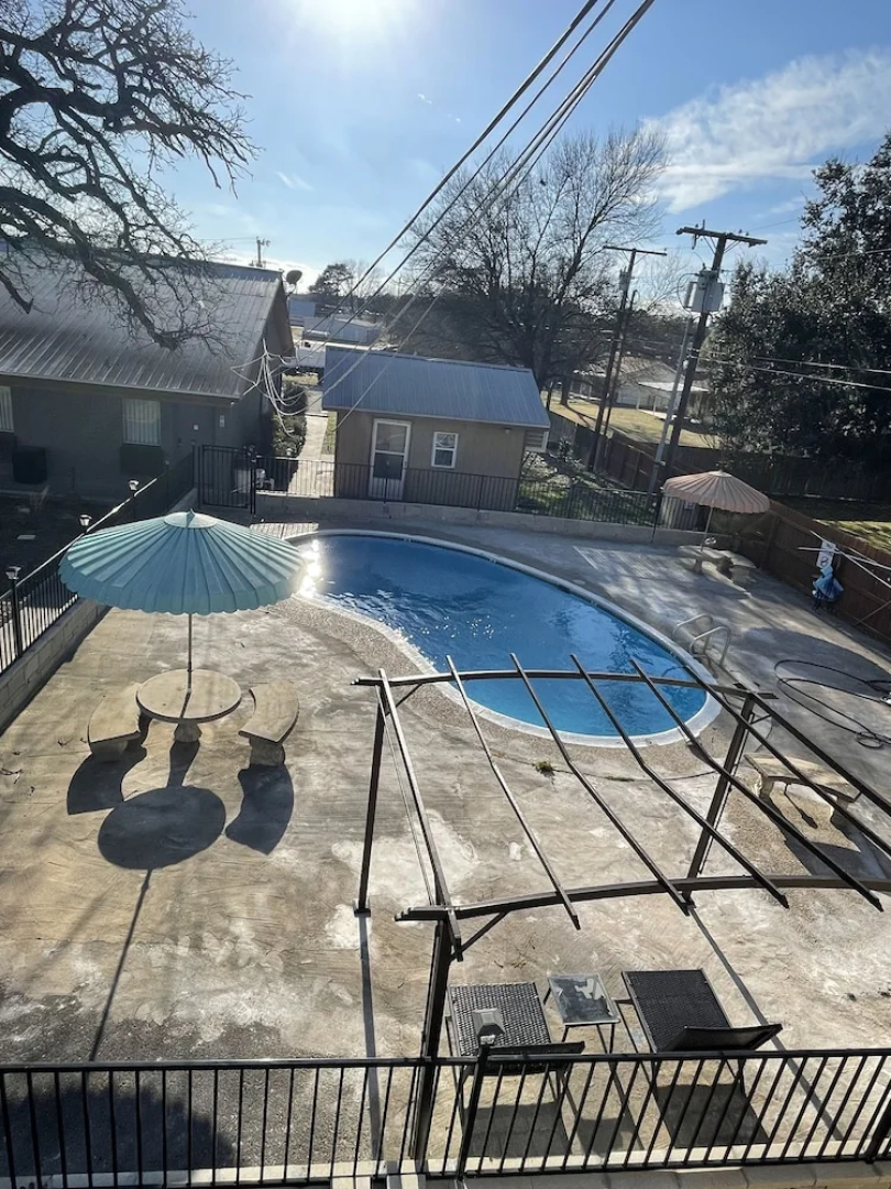 Sky Inn