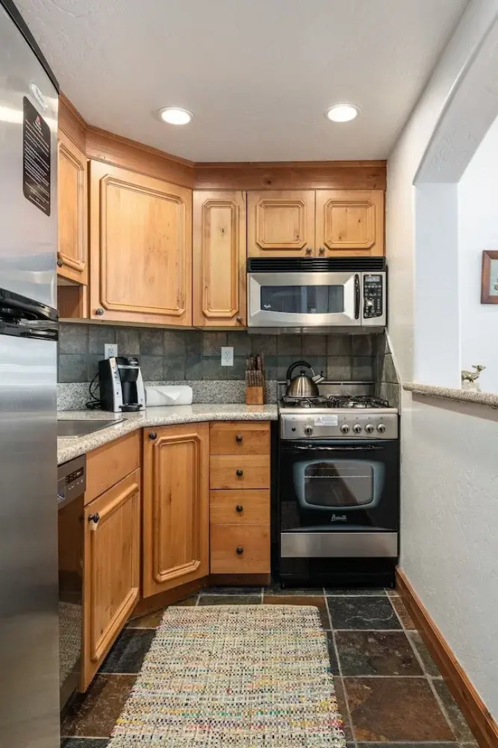 Villa 2041 3 Bed 3 Bath Full Kitchen 3 Bedroom Villa