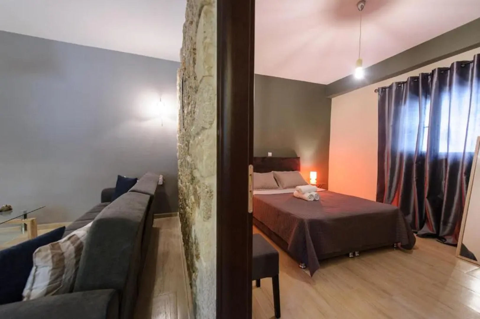 To Petrino (VIlla Markos)