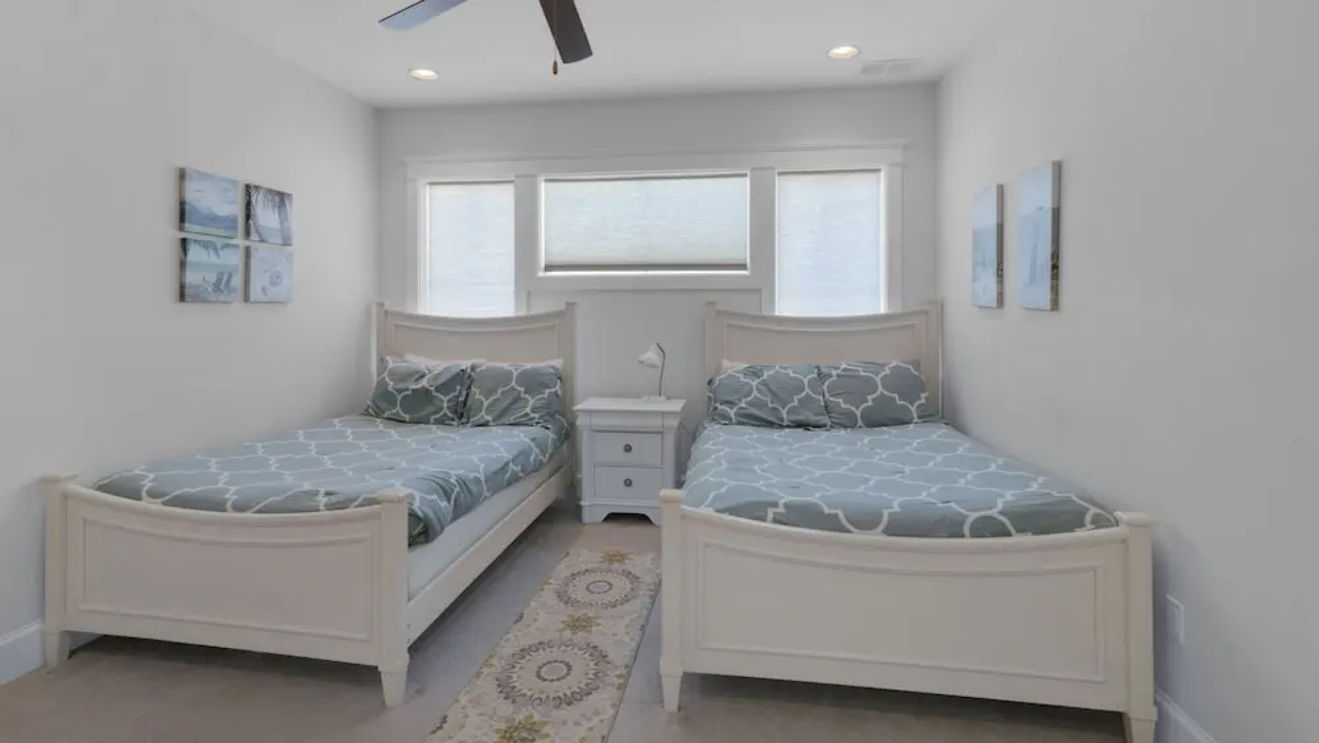 Modern Prominence Home ~ Game Room, 4 Bikes, Sleeps 13, Pet Friendly!