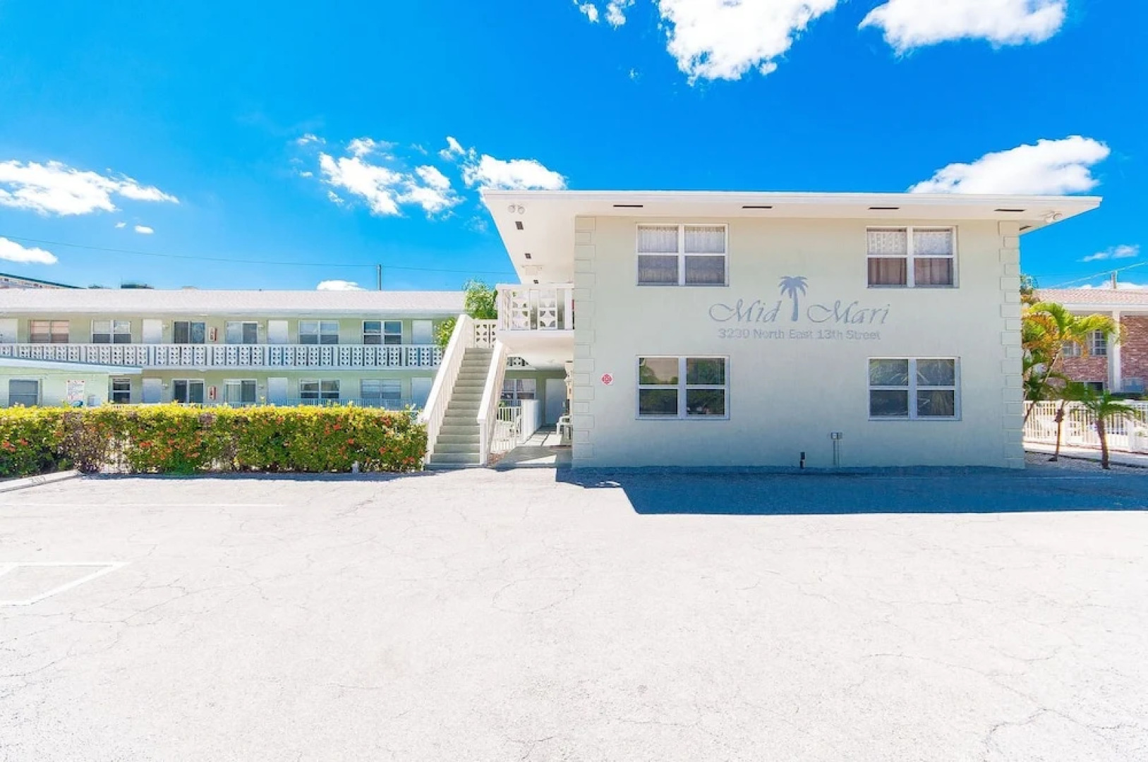 Mid Mari by Real Estate Gizmo