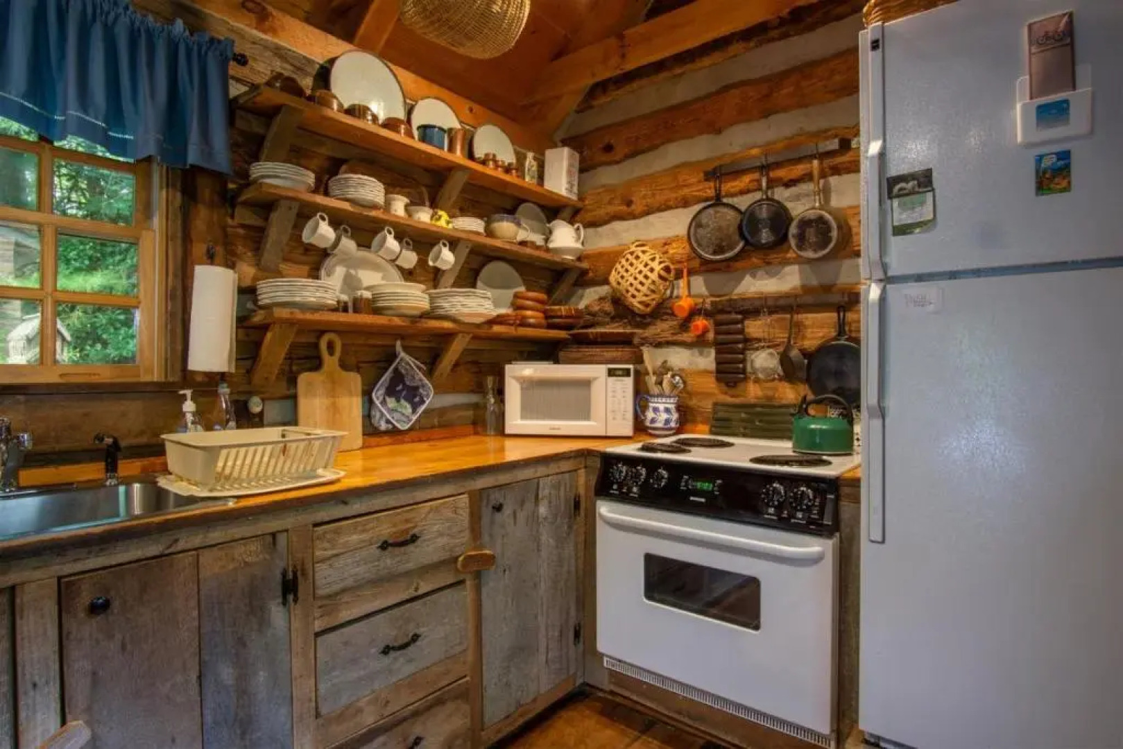 Aunt Babbie s Cabin in Pisgah Forest