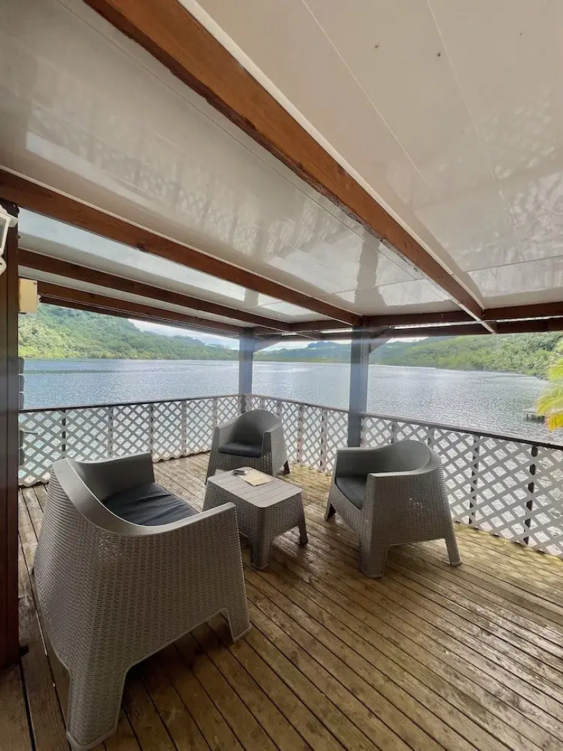 Tiare Faaroa Bay Villa