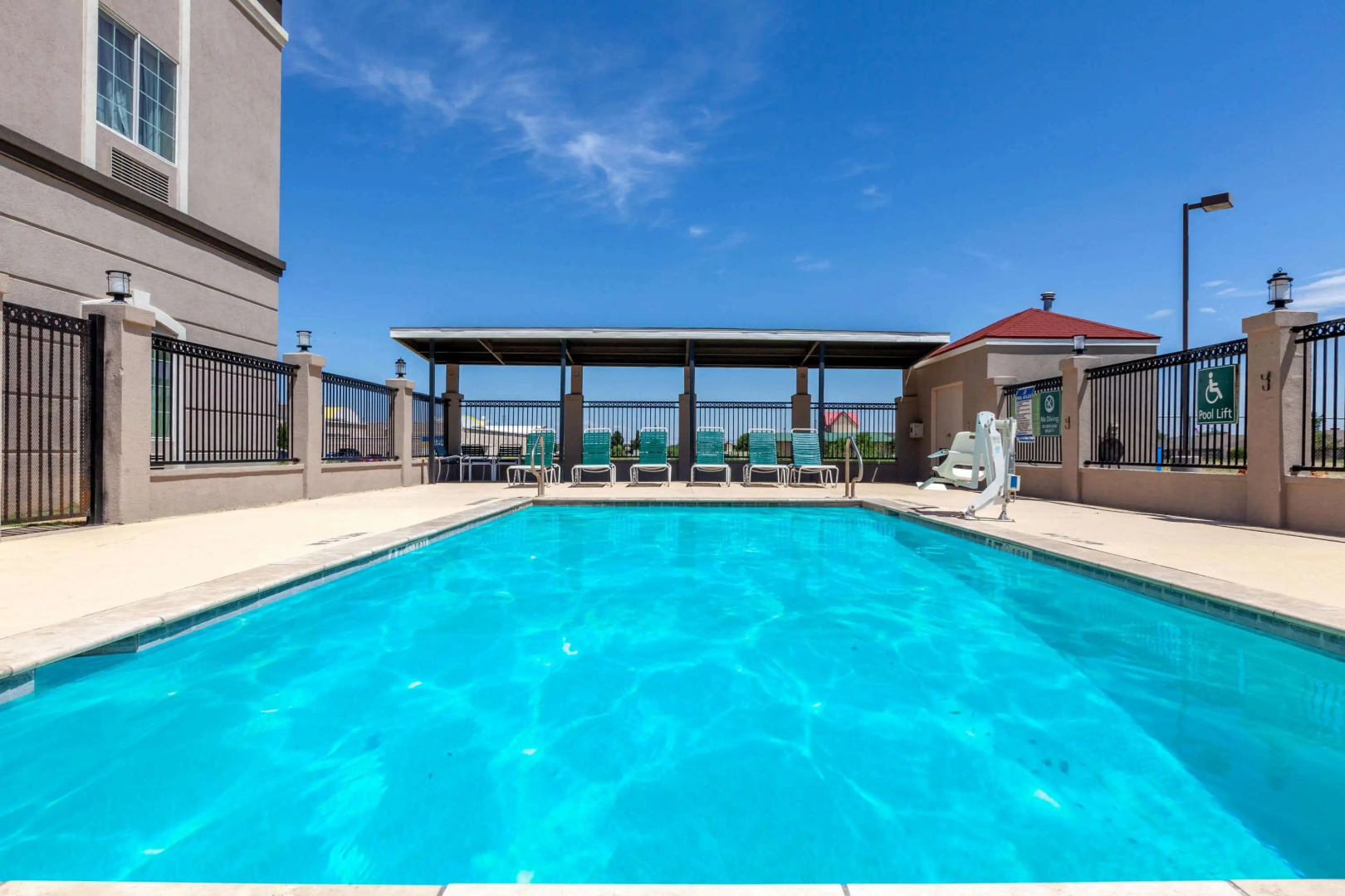 La Quinta Inn & Suites by Wyndham Midland North