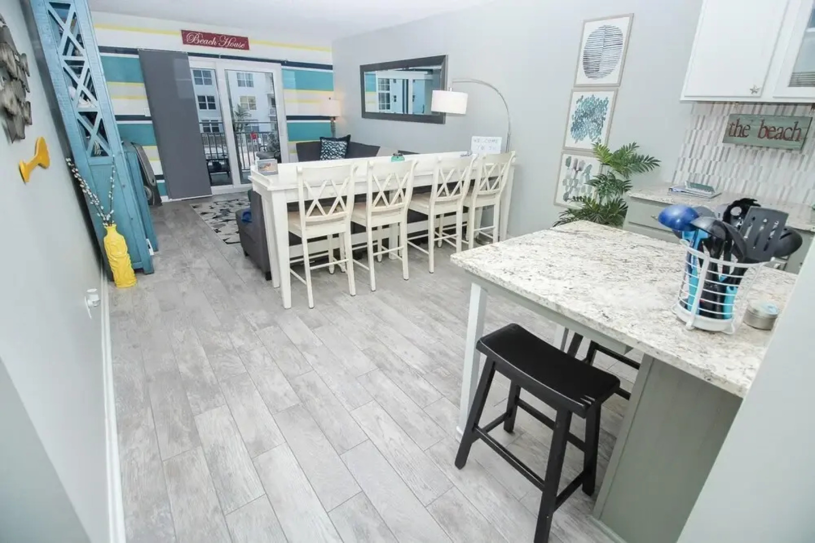 Z-sea Coast Gardens II 209