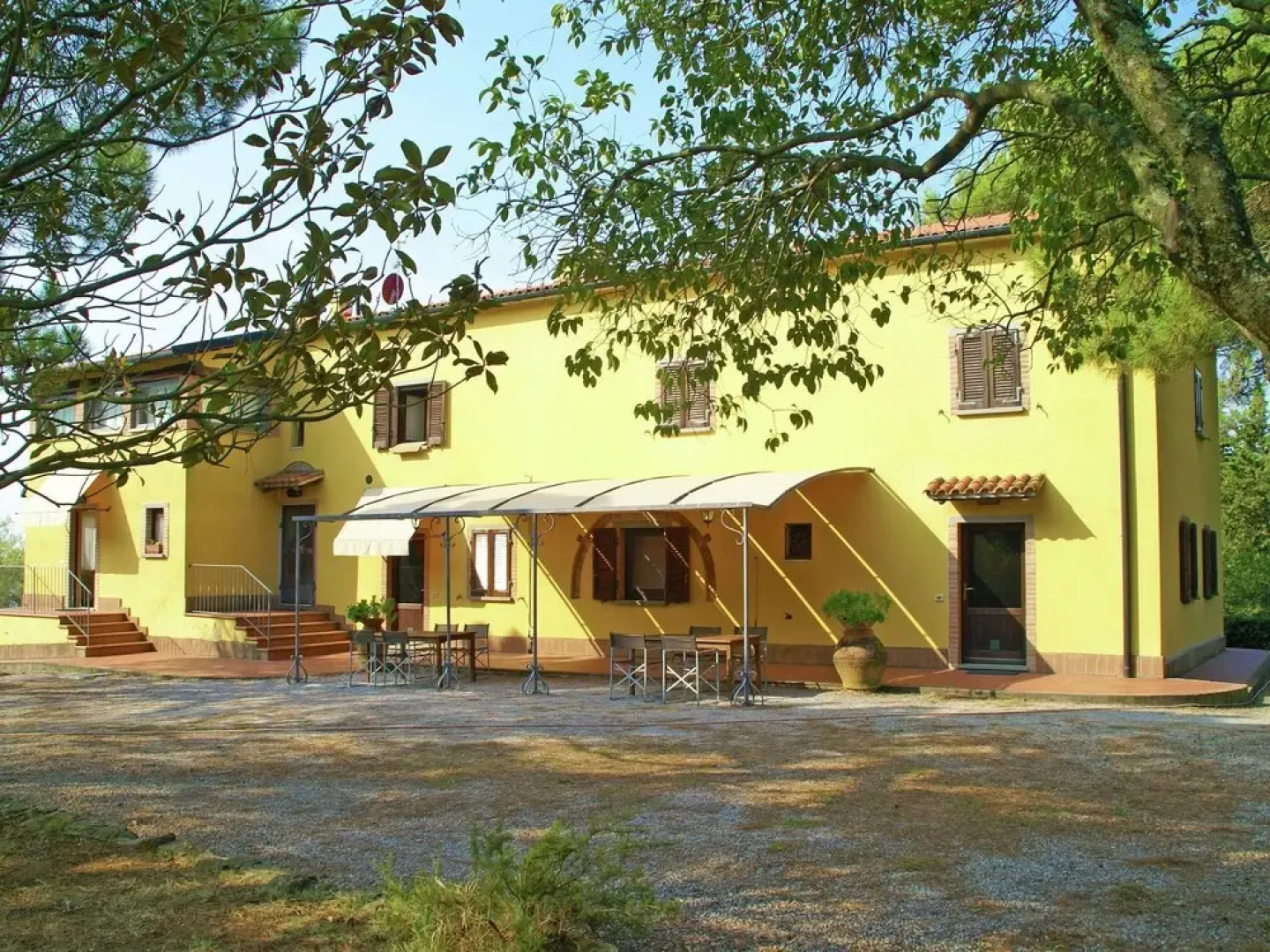 Cosy Apartment on Spacious Agriturismo, Near Beach and Culture
