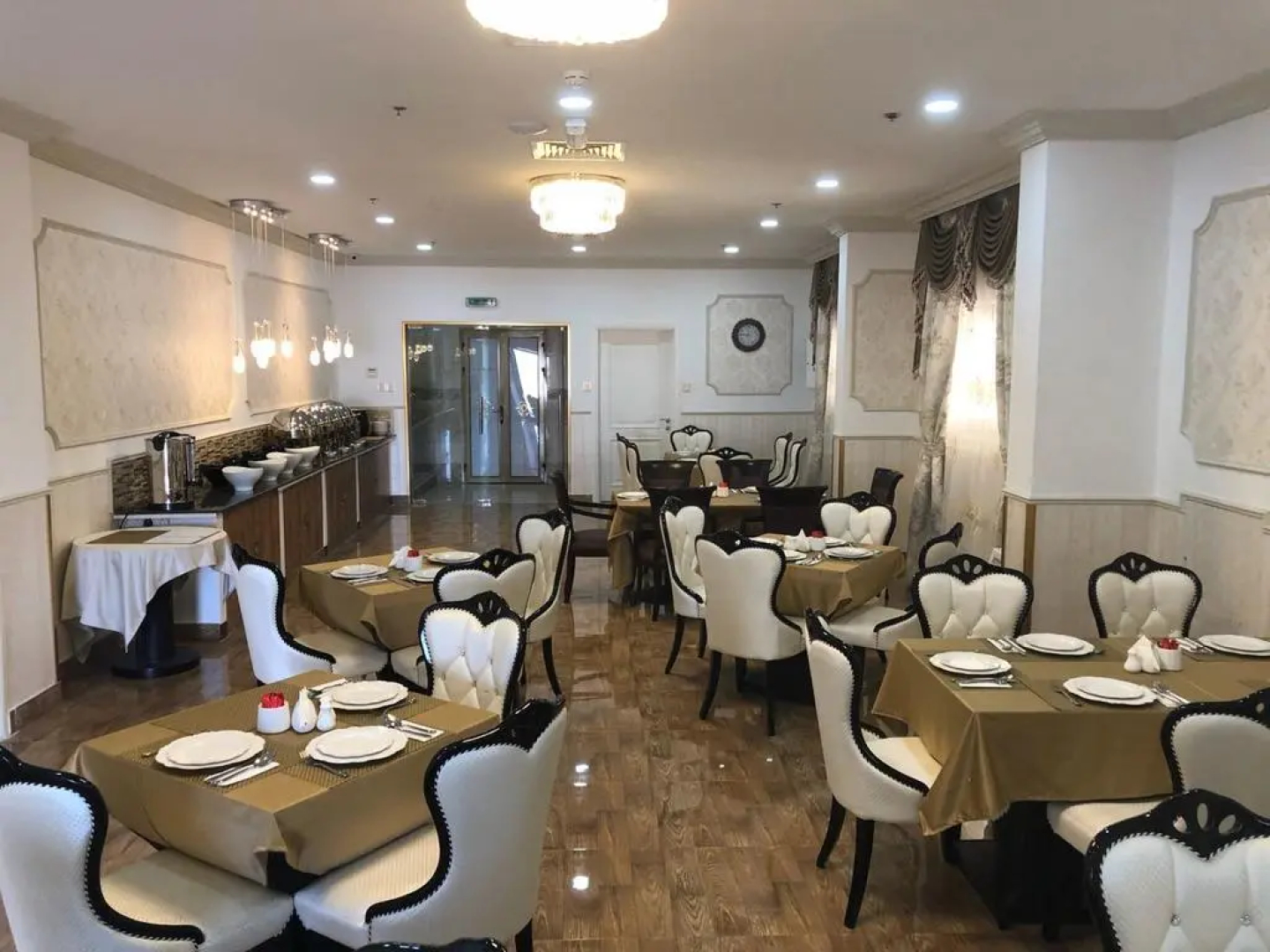 Royal Hotel Sharjah