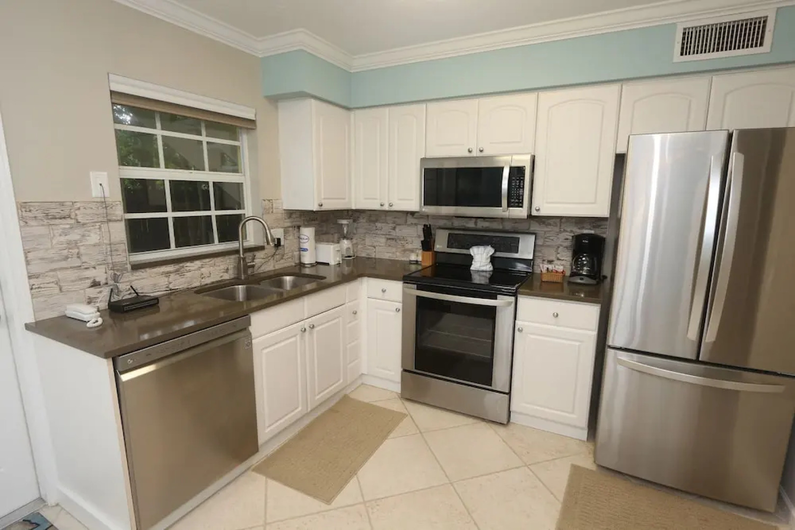 Cabana Beach Club by RVA