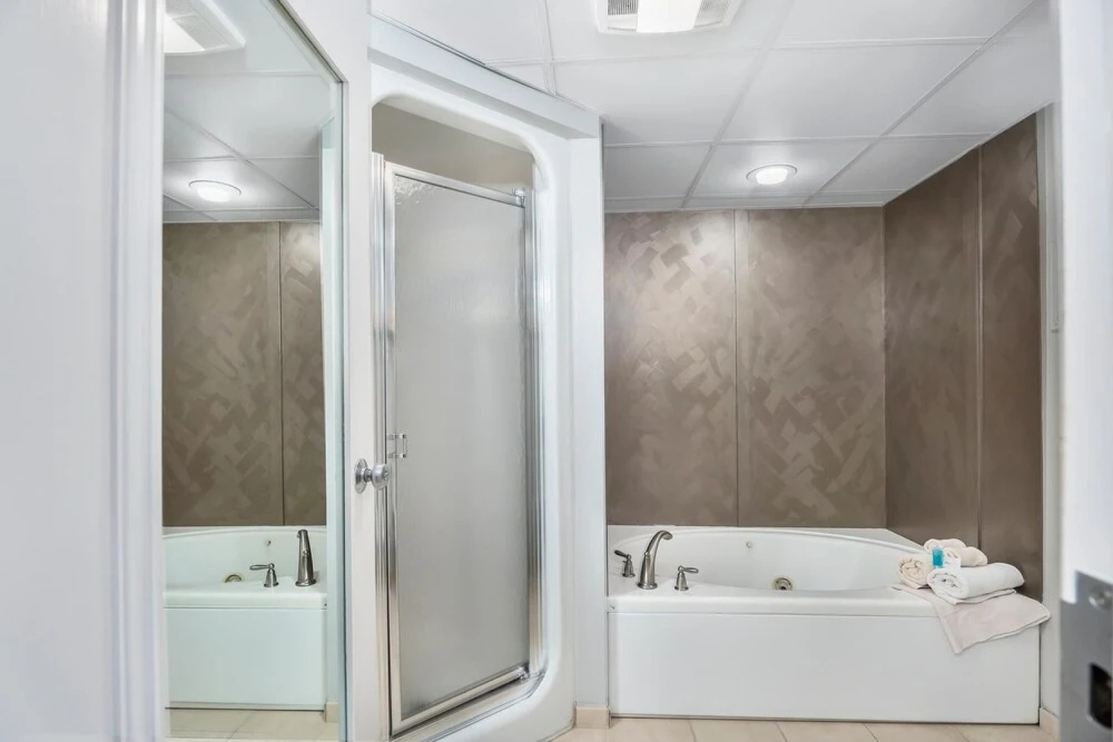 Second Floor Master Suite Bay View