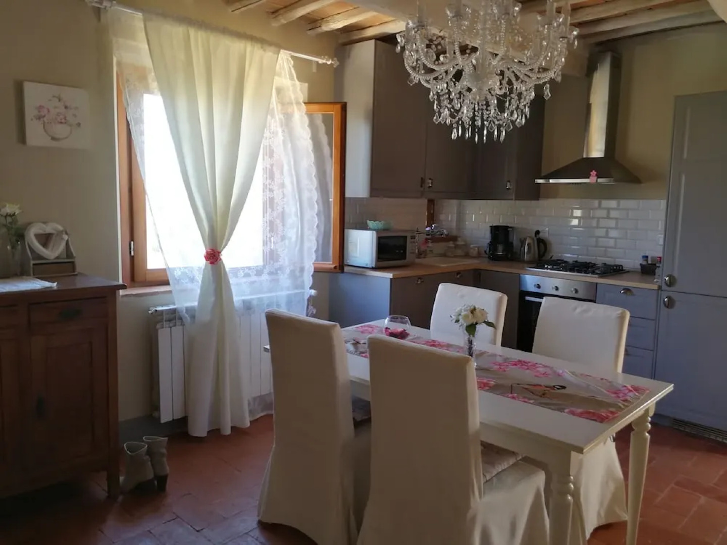 Dolce Cuore Luxe Apartment