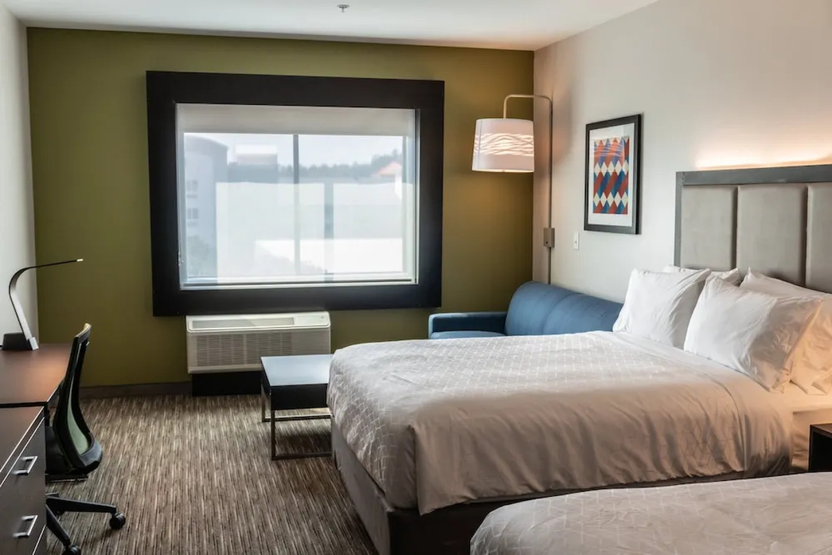 Holiday Inn Express and Suites Birmingham - Homewood, an IHG