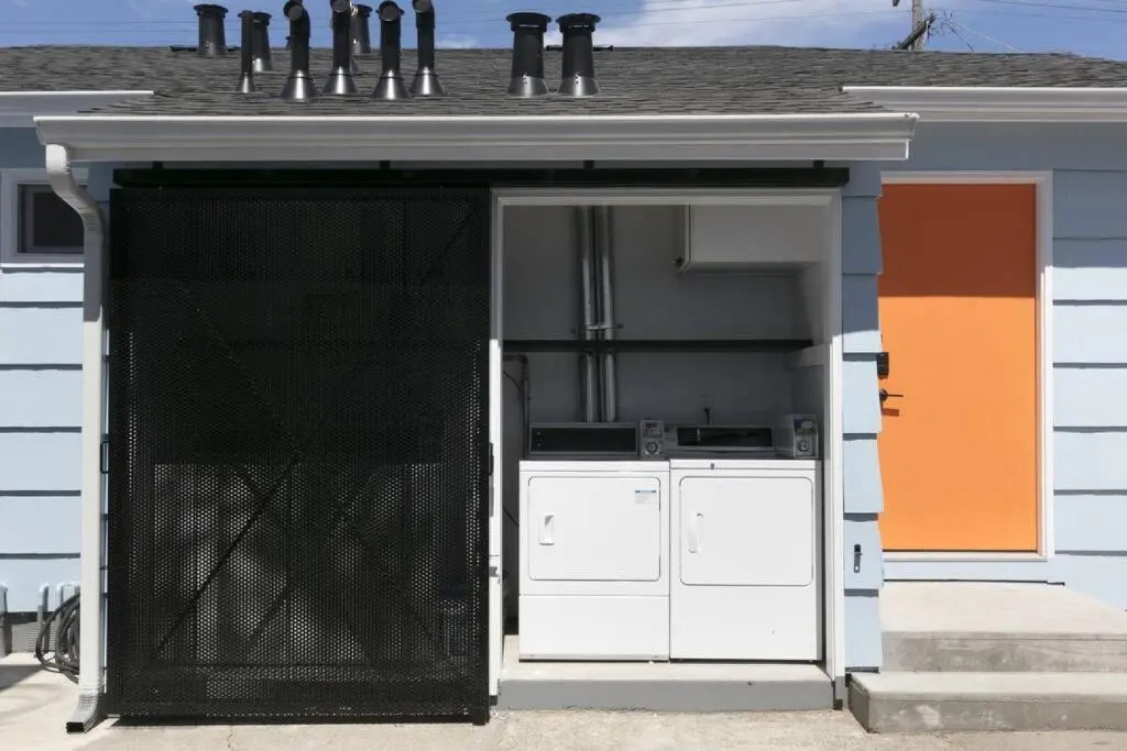 New 2bed1bath near SFO/train (#C)