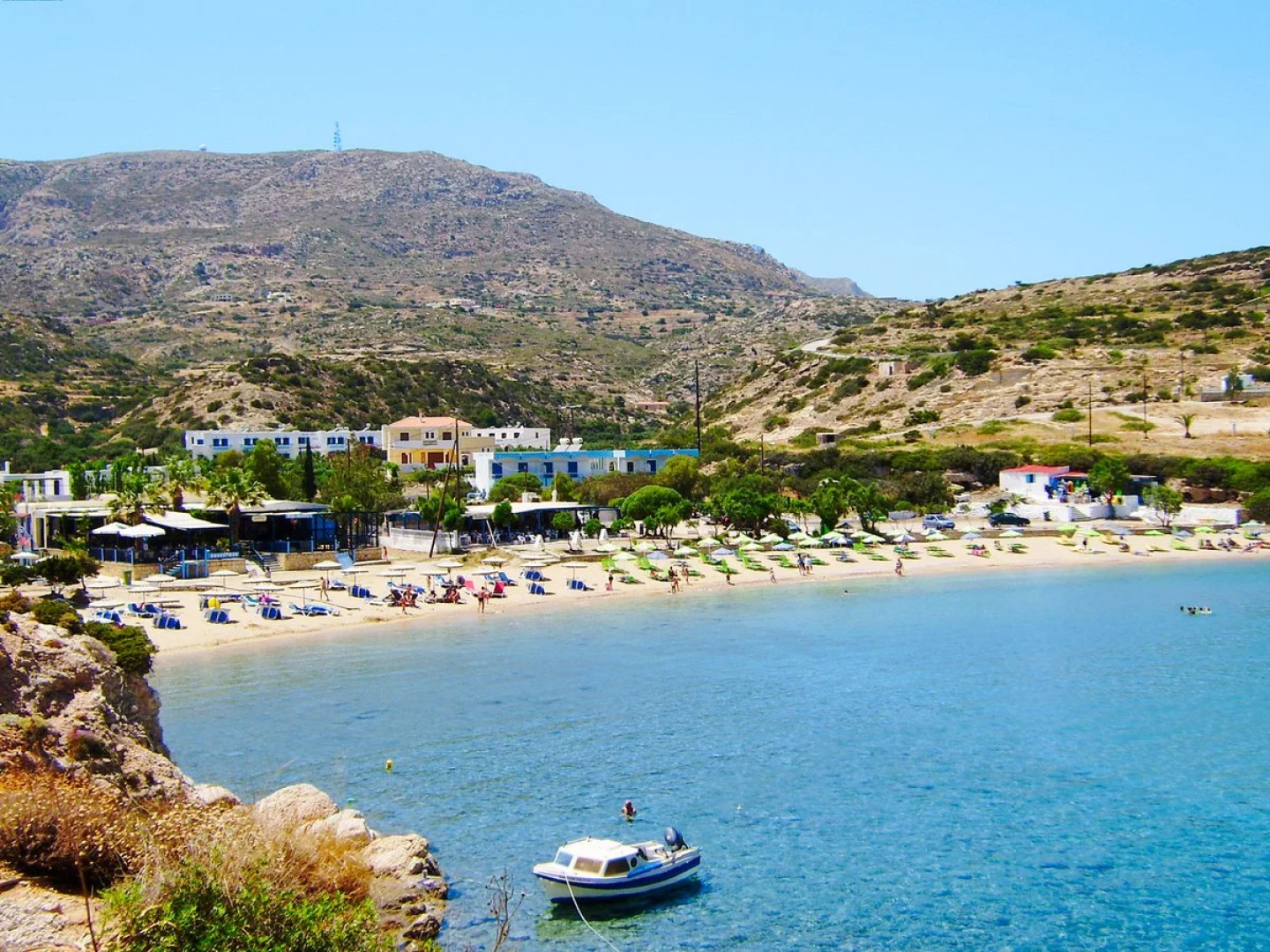 Esperida rooms & studios