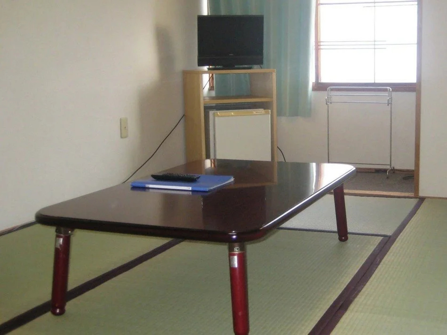 Showa Shinzan Youth Hostel