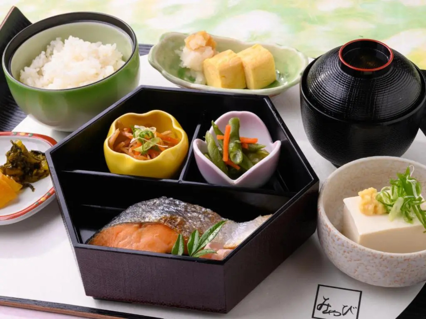 四日市シティホテル