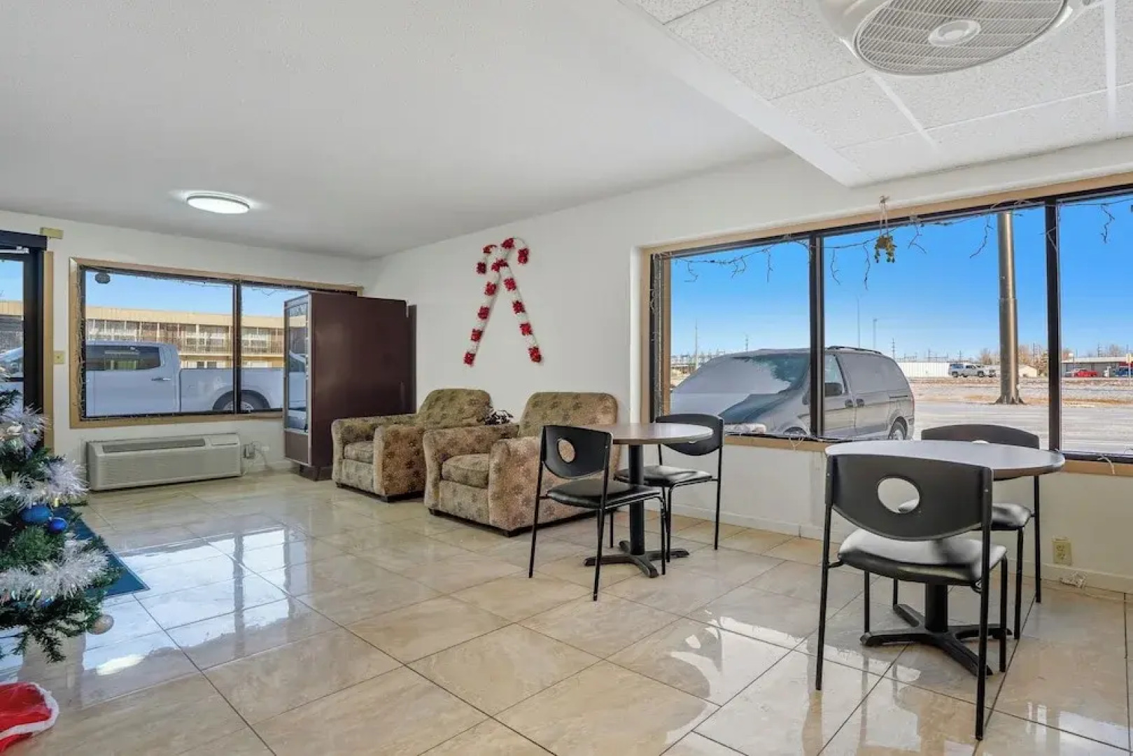 Devils Lake Inn By OYO Near Devils Lake Regional Airport