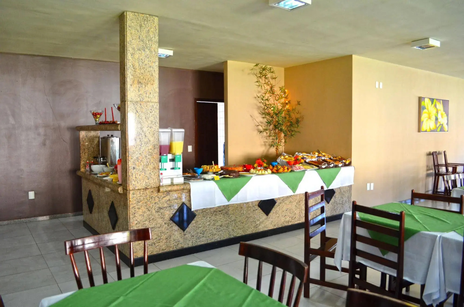 Pontal Praia Hotel