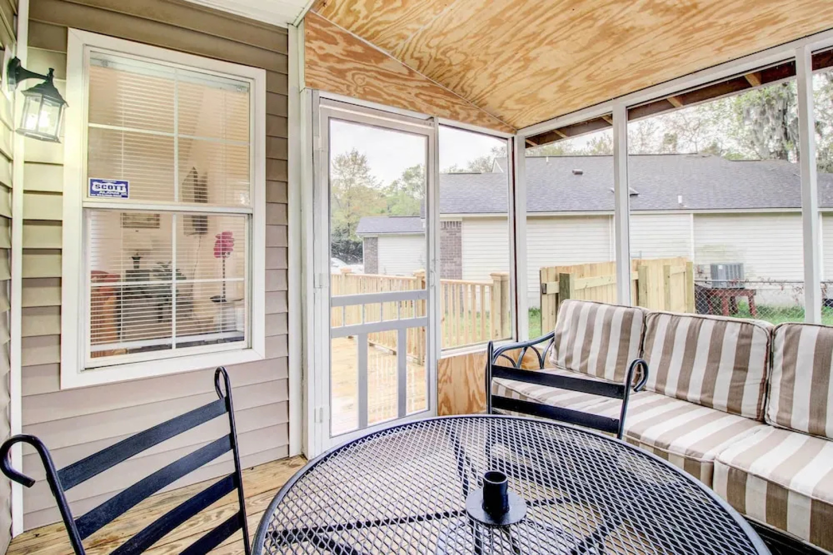 Peaceful Savannah Home - 11 Mi to Beaches!