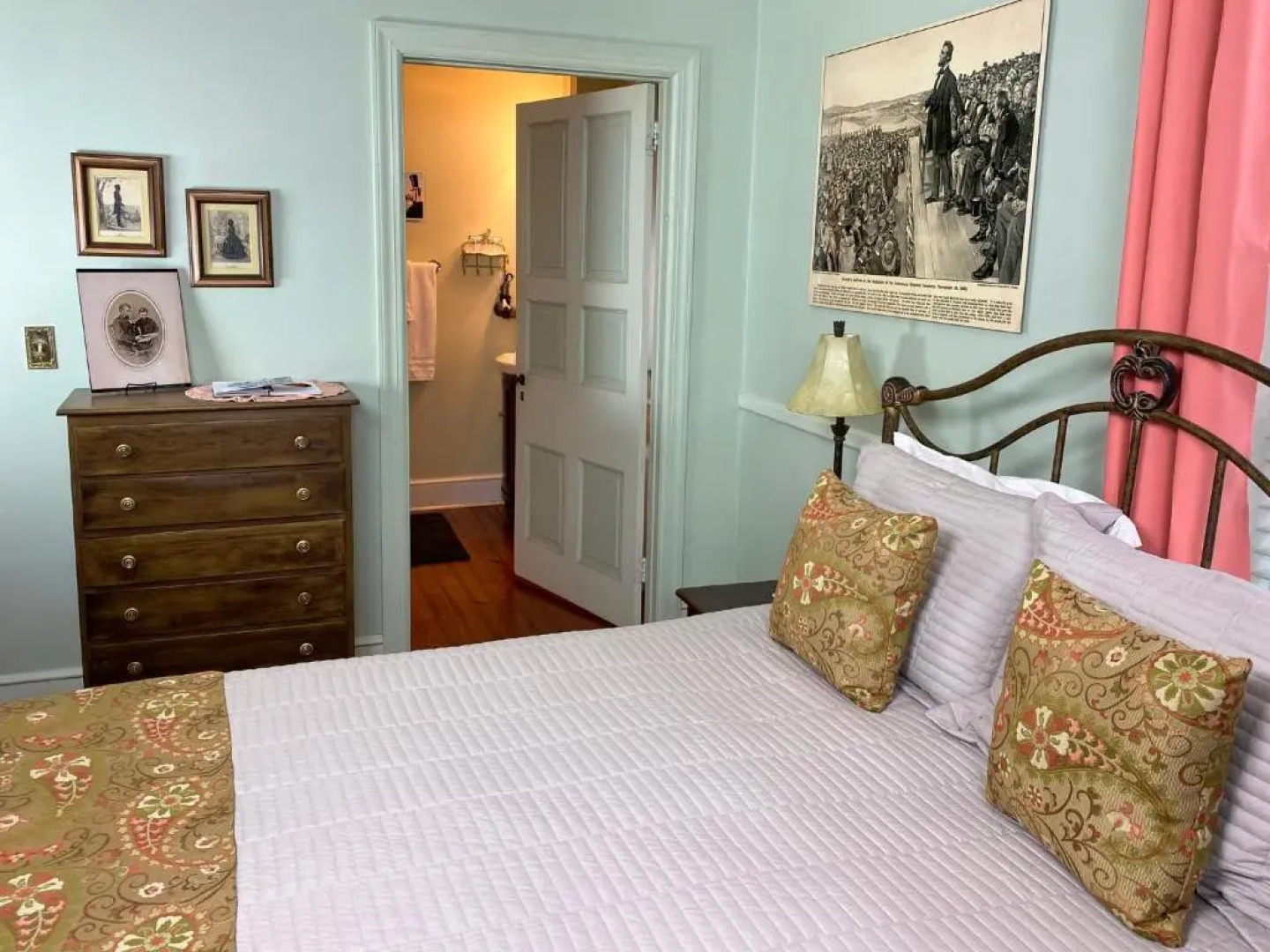 Lightner Farmhouse B&B