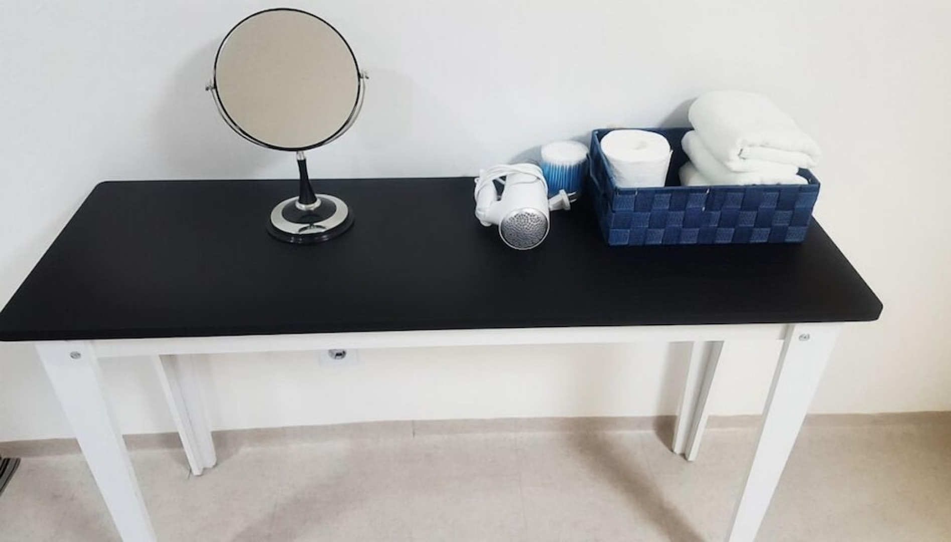 Inthree Gueshouse - Hostel